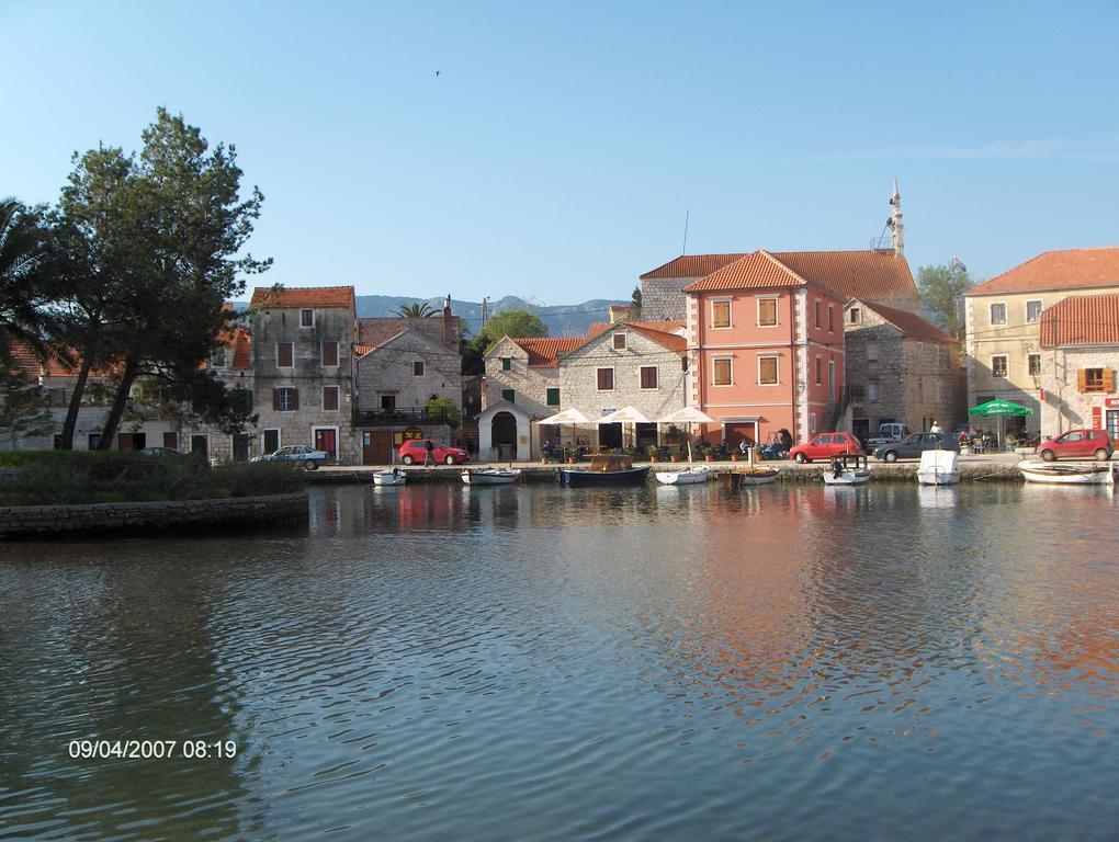 Guest House Lucijo Vrboska Exteriér fotografie